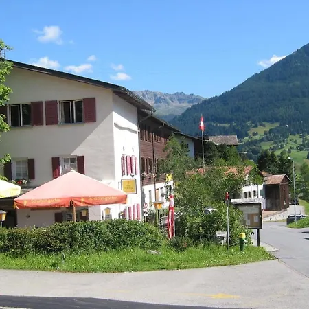 Ostello Chesa Selfranga