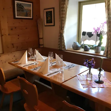 Auberge de jeunesse Chesa Selfranga *